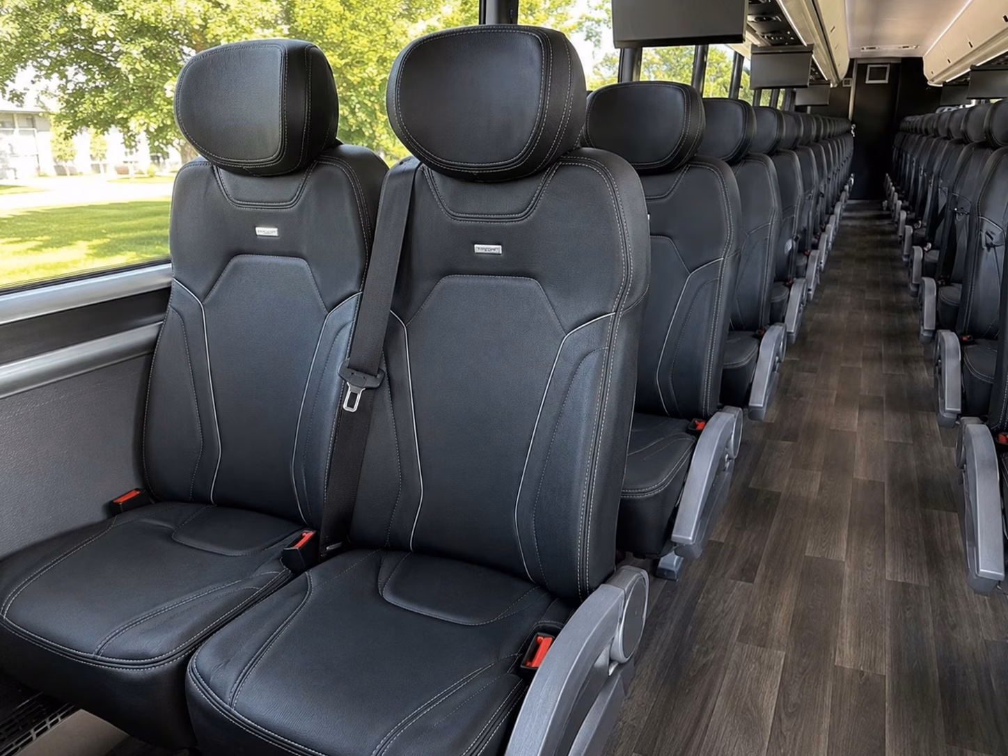 charter buses for large portsmouth wedding guest lists