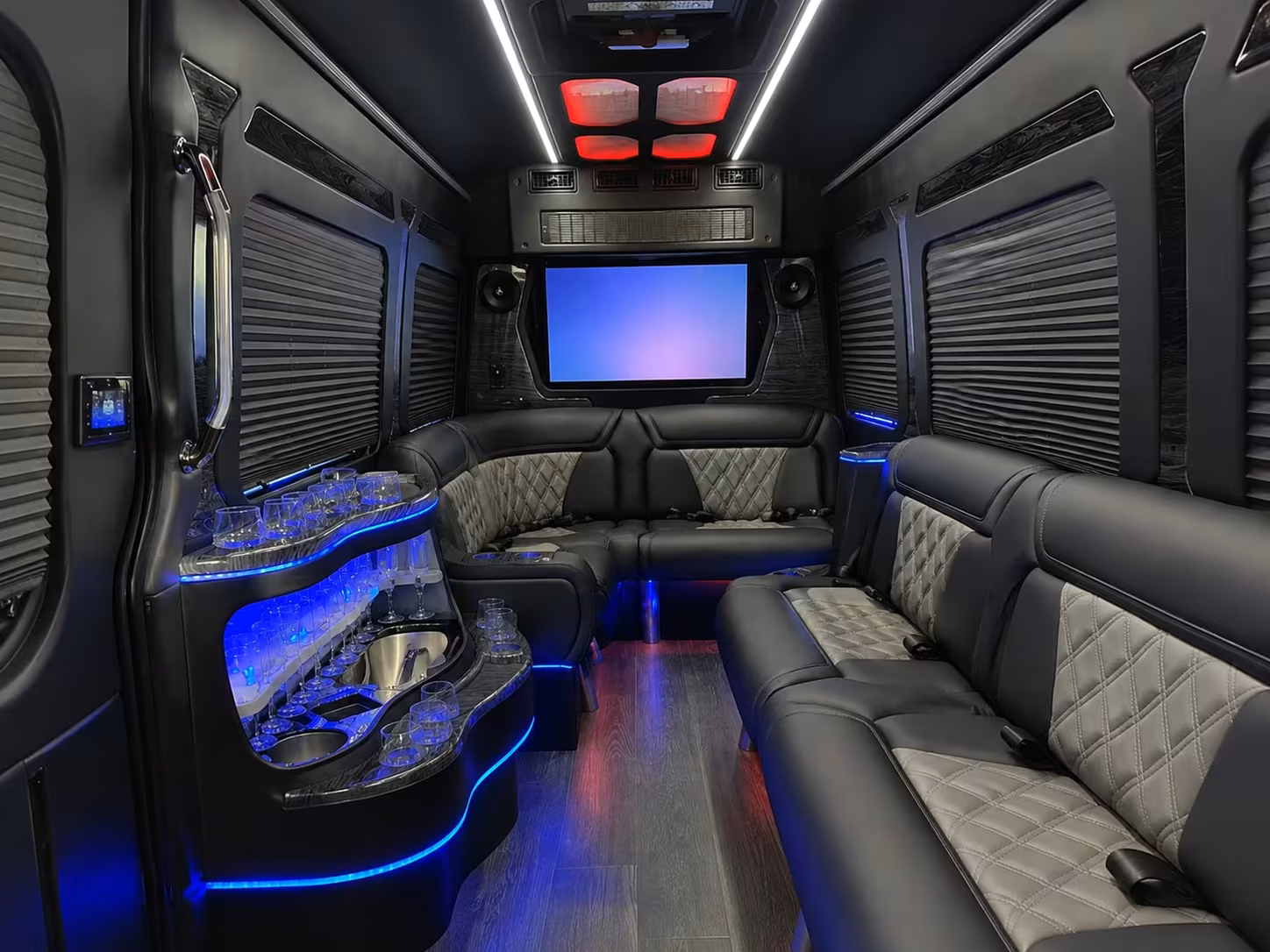 long distance sports team shuttle buses from portsmouth
