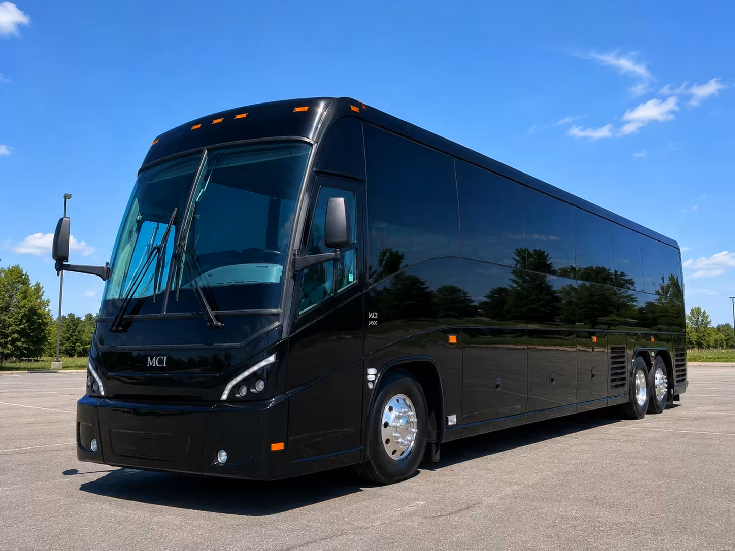portsmouth charter bus rentals for colonial williamsburg trips