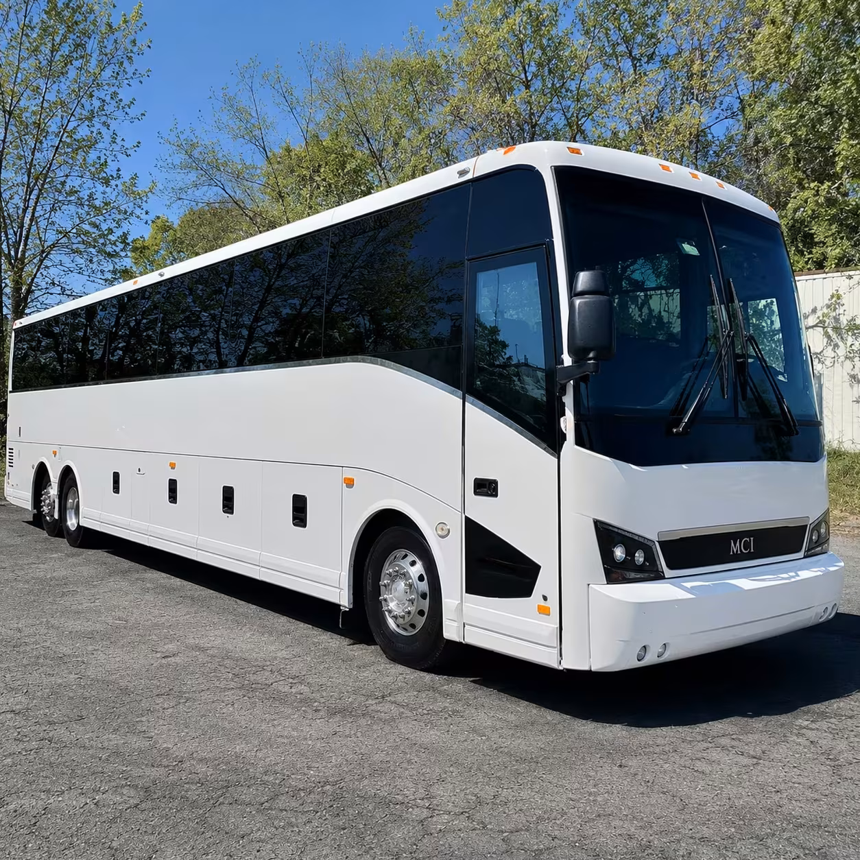 portsmouth charter bus rentals to the virginia beach amphitheater