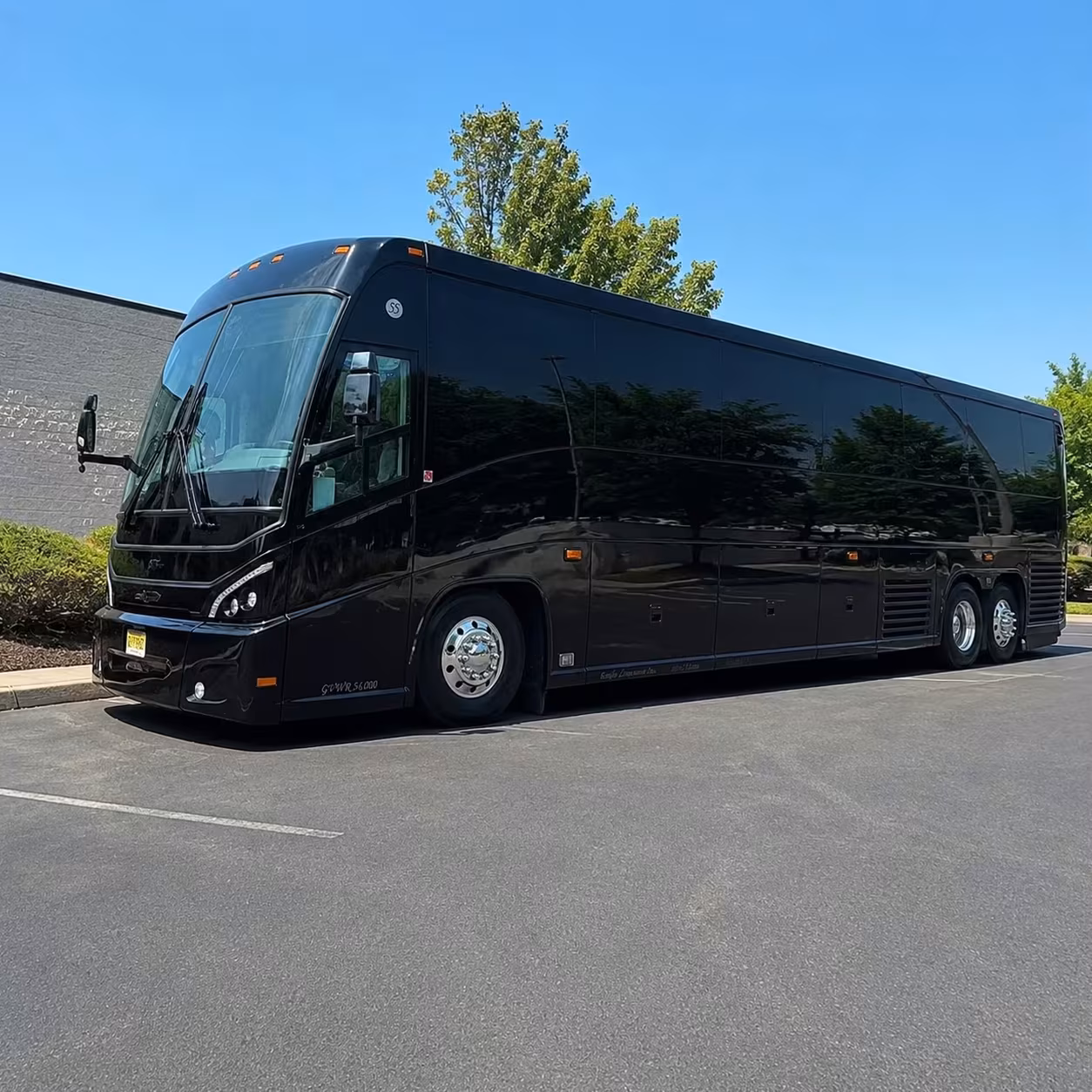 portsmouth charter buses for race day and marathon weekends